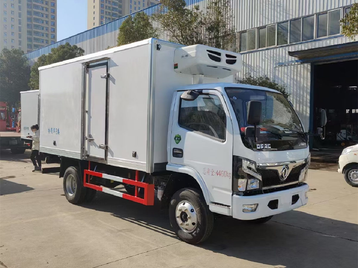 東風福瑞卡冷藏車（4.2米）