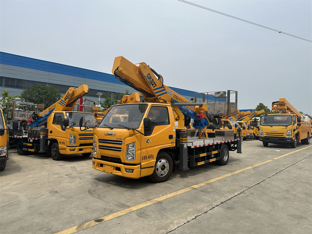 江鈴順達藍牌27米高空作業車直臂伸縮臂高空作業車配置